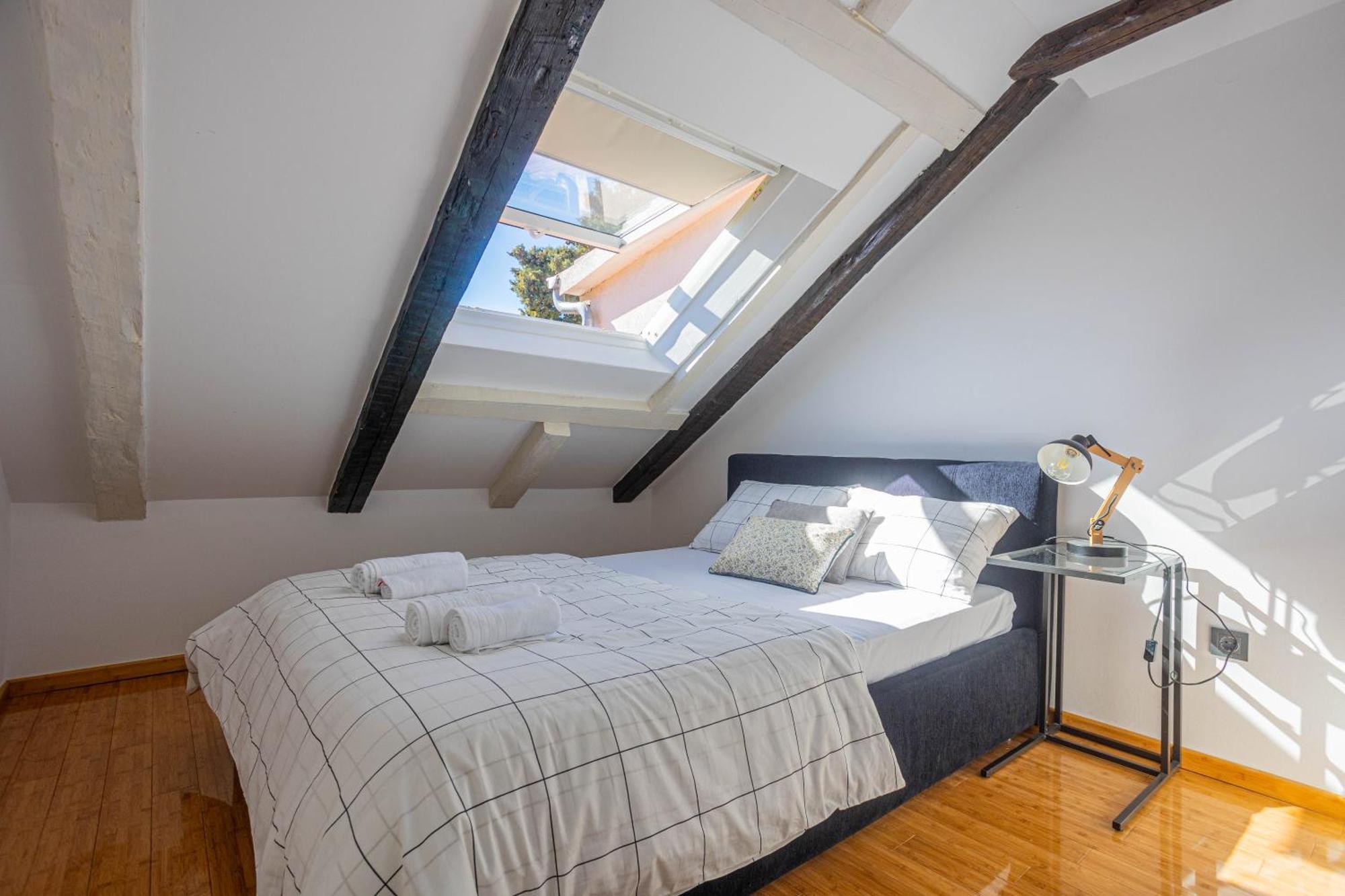 Luxattic Apartment Split Exterior photo